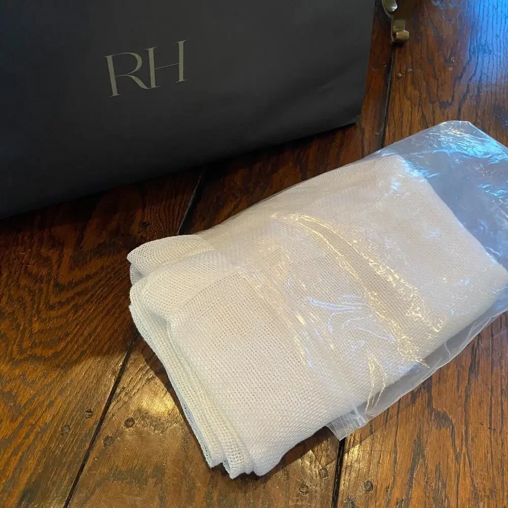 NWT Restoration Hardware Italian Linen Mesh Sheer Curtain 50 x 84 White 1 Panel